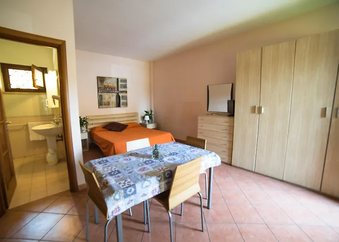 Hotel La Maison Jolie Fiumicino